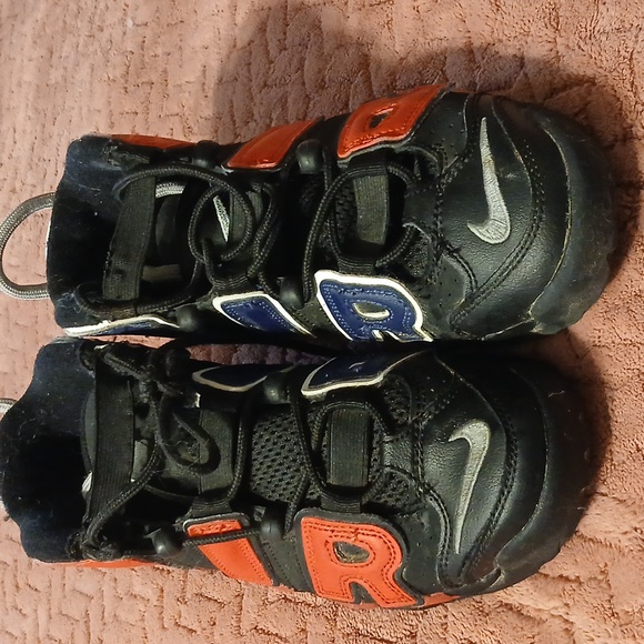 Nike - Picture 3 of 3